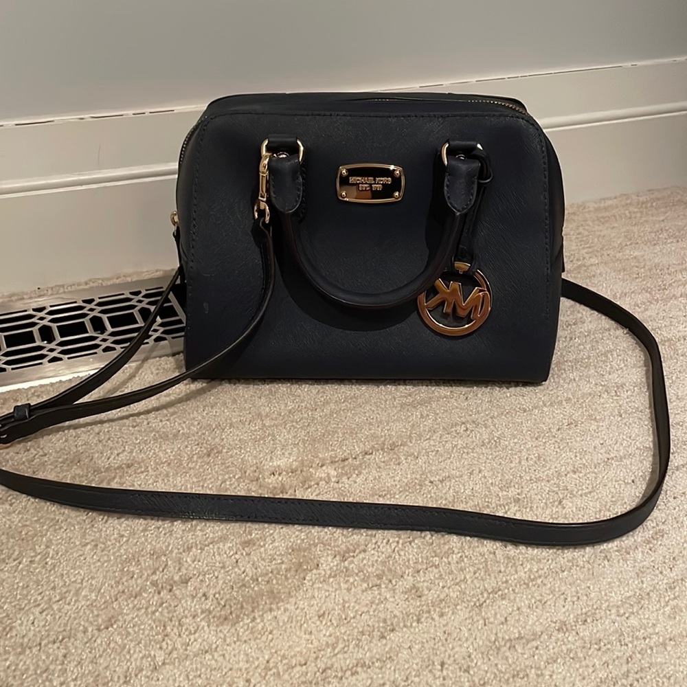 Michael kors small satchel